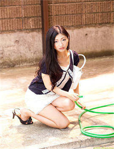 北原夏美电影-牛人鸡